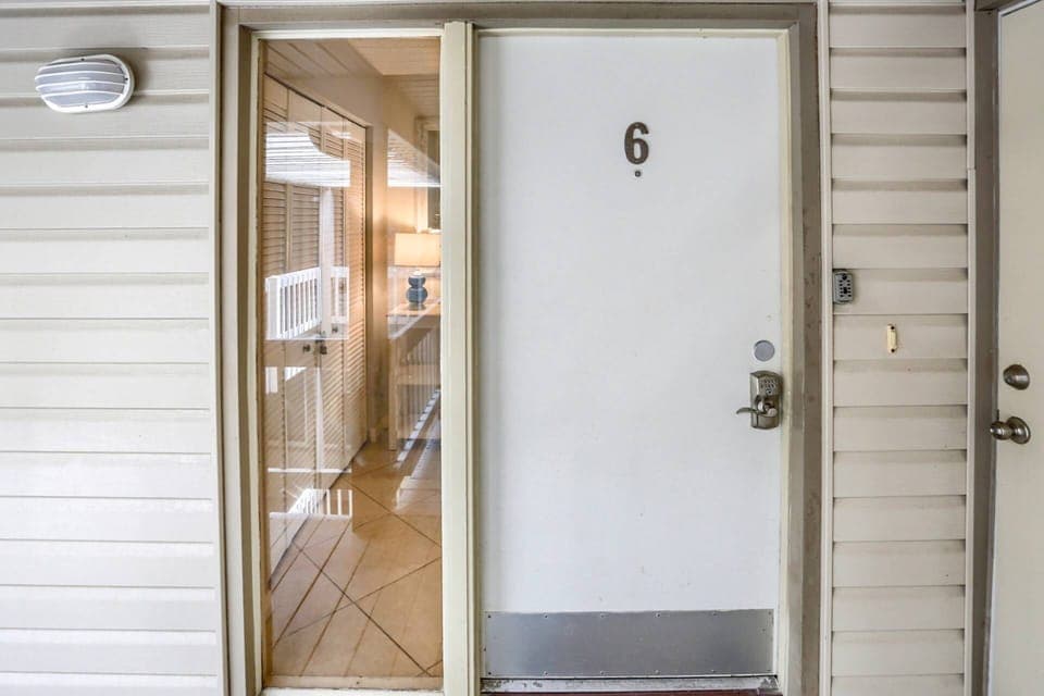 Piper's Nest Unit 6, Indian Shores, FL