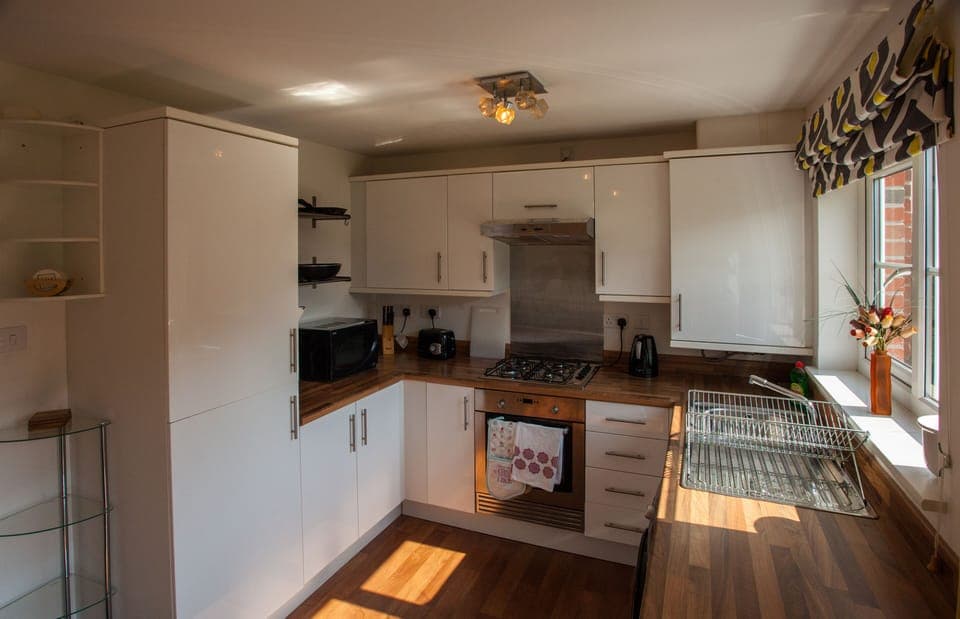 Fully equipped kitchen