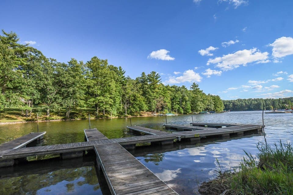 Dock