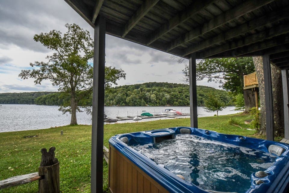 Hot Tub