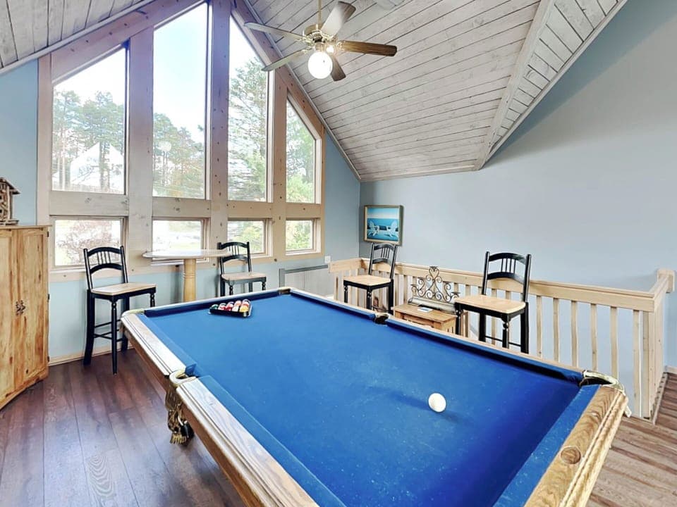 Upper Level Loft
