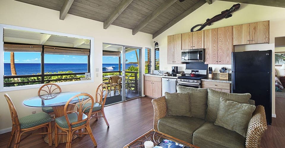 Hale Ulili at Poipu - Oceanfront Dining & Kitchen - Parrish Kauai