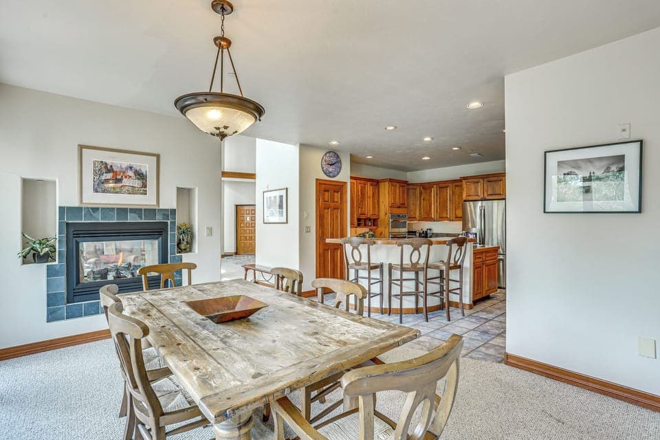 Dining & Kitchen Area | Gas Fireplace | Open Floor Plan