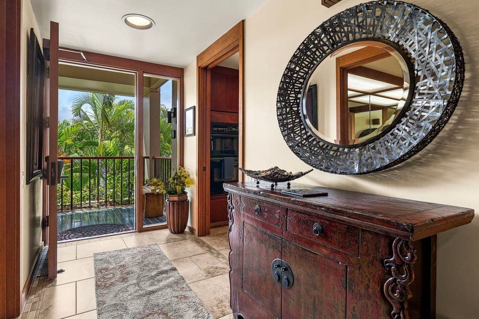 Entryway at Mauna Lani Terrace D203