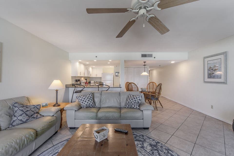 The Shores 403 Living Room