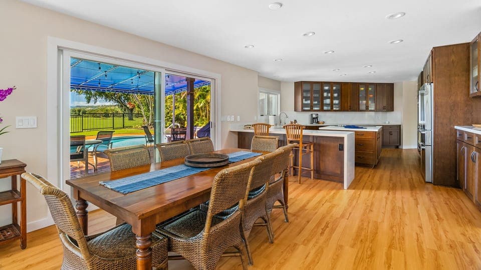 Kiahuna Vista at Poipu Beach - Dining Room & Kitchen - Parrish Kauai