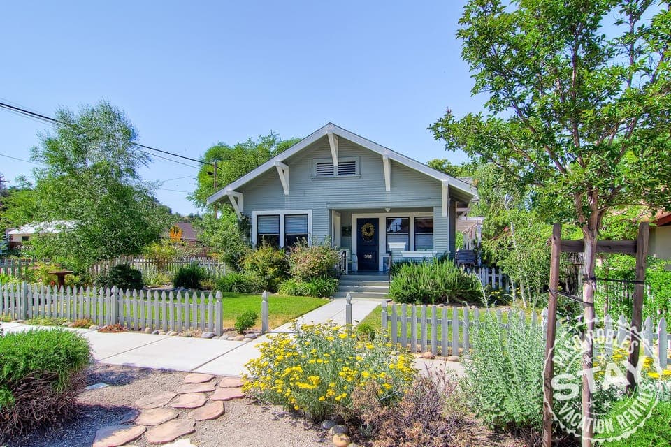 Front view - This charming craftsman bungalow is located in a quiet residential area in the heart of the historic downtown, a short walk from the city park, boutiques, wine tasting, many fine restaurants, children’s museum, and cinema.
