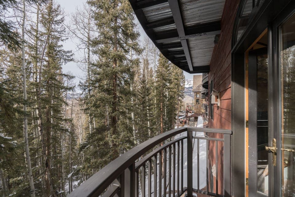 Deck View