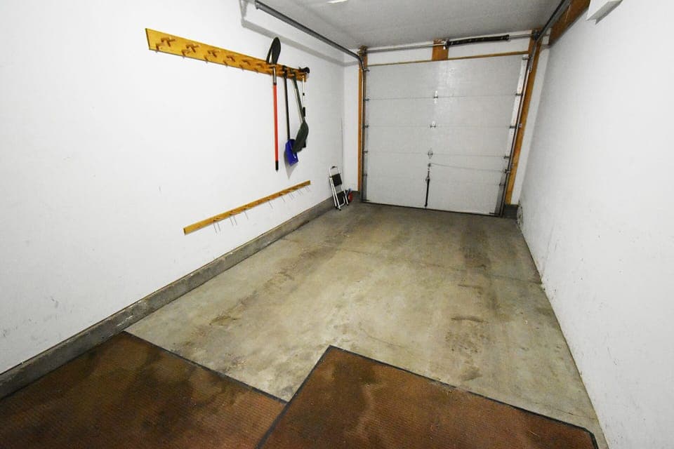 1 Car Attached Garage - 1 Car Attached Garage