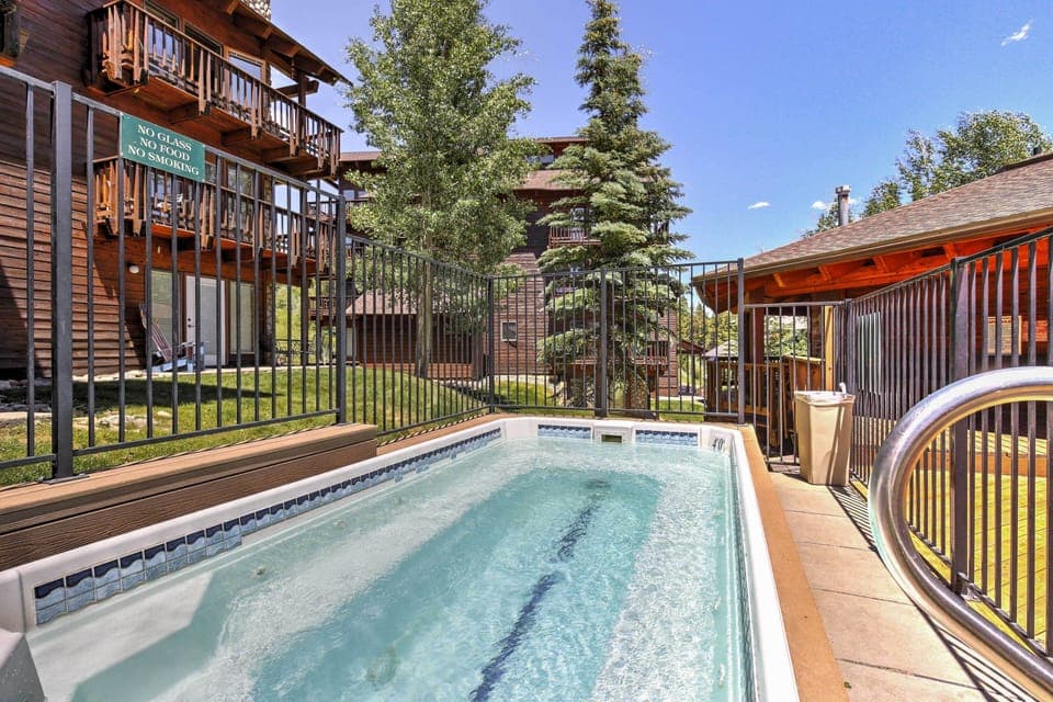 Community Hot Tub