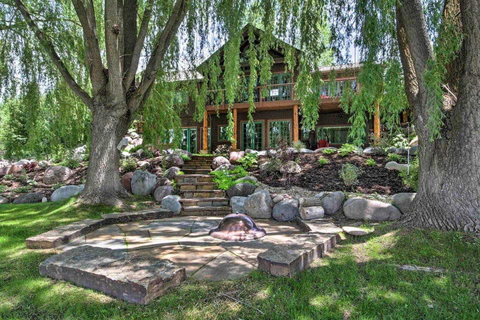 Glenwood Springs Vacation Rental | 6BR | 5BA | 4,700 Sq Ft | Stairs Required