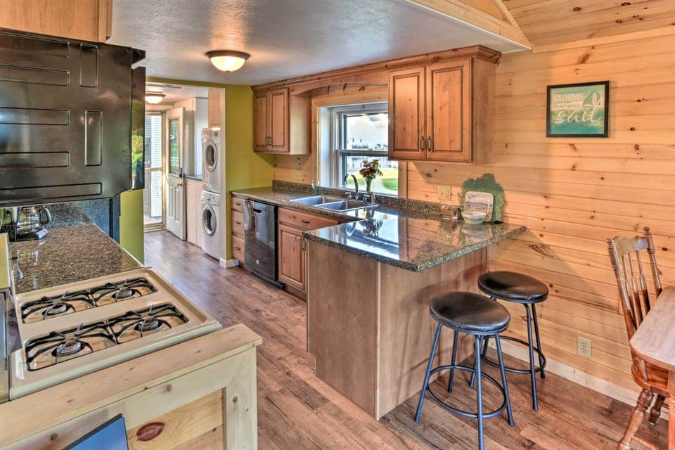 Fully Equipped Kitchen | Drip Coffee Maker | Dishware & Flatware