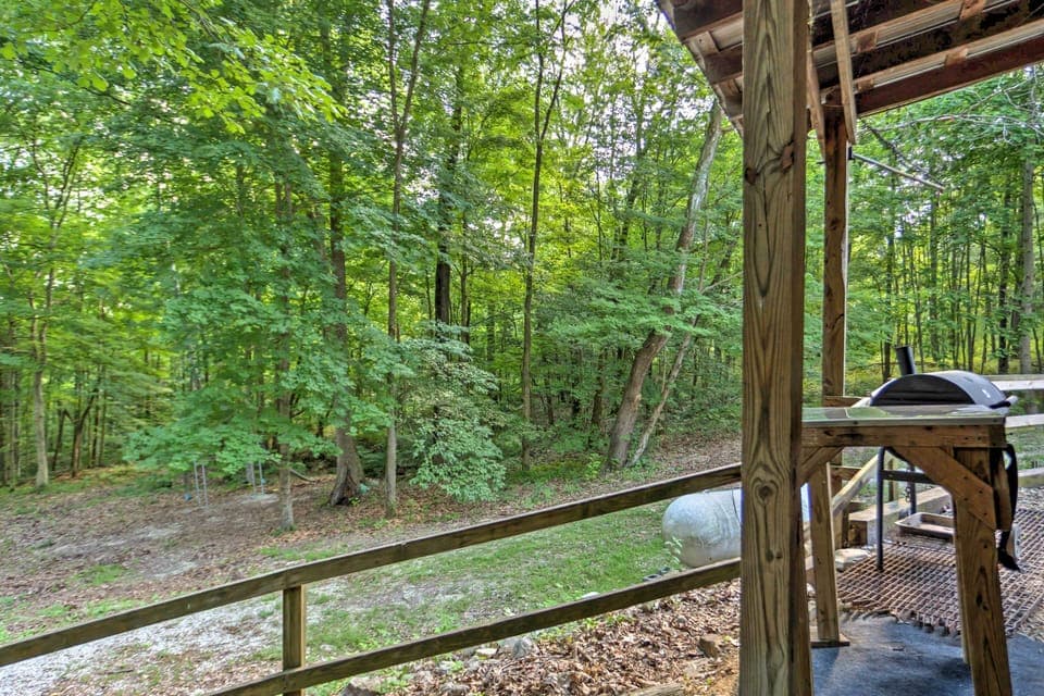 Outdoor Space | Charcoal Grill | Fire Pit