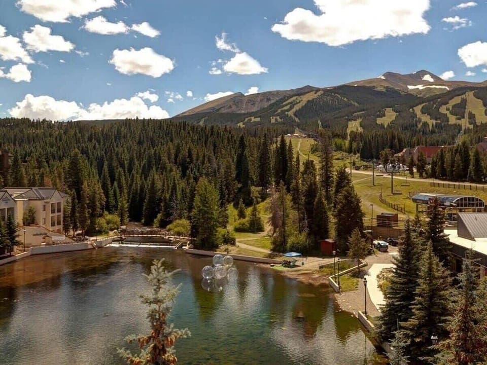 Beautiful view next to building!