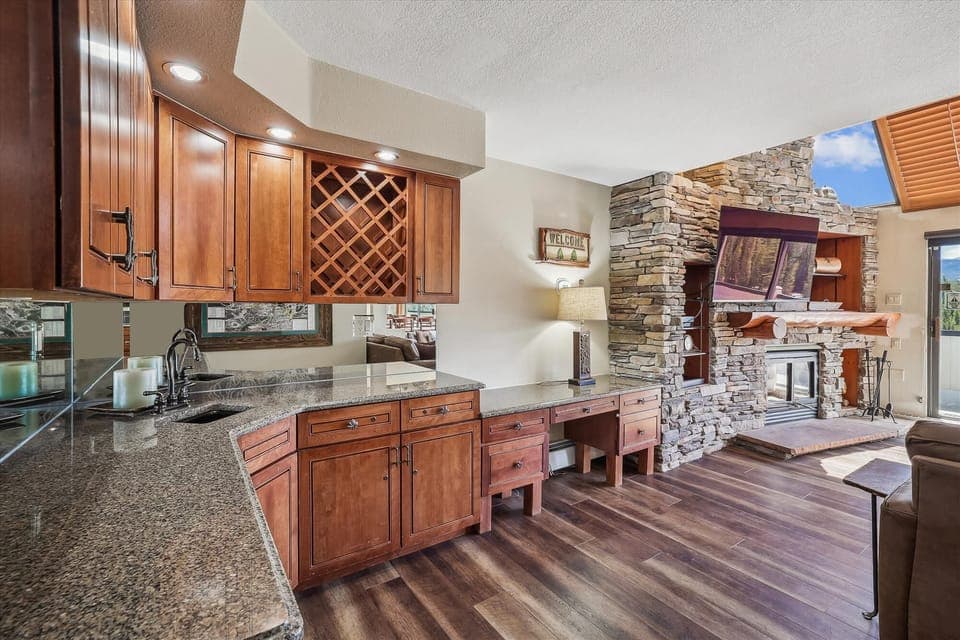 Living Room - Beaver Run Black Diamond Penthouse - Breckenridge Vacation Rental