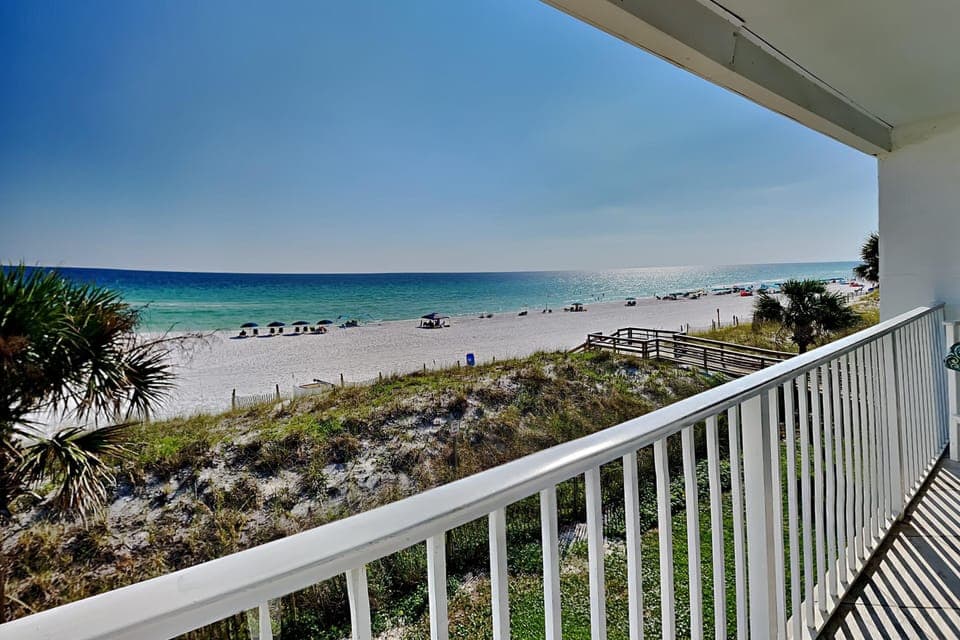 Welcome to Vista Del Mar #9