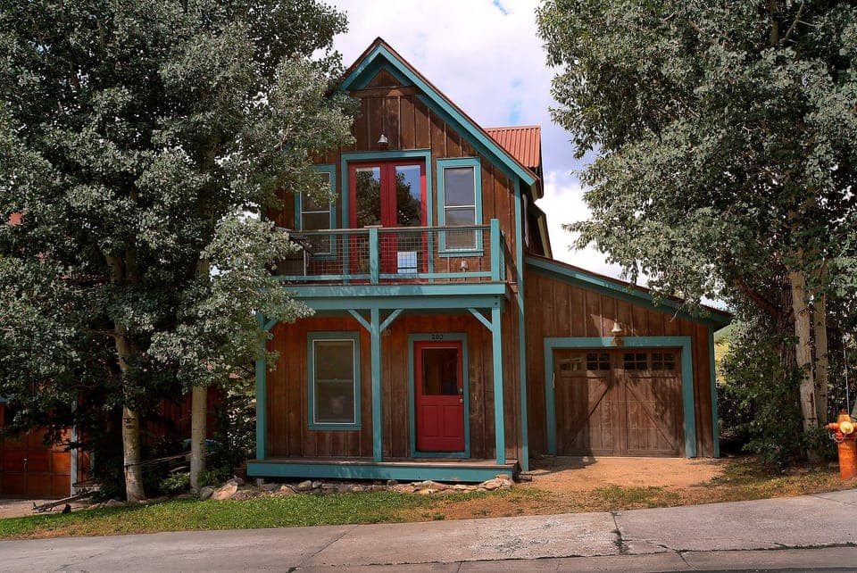 Horseshoe House