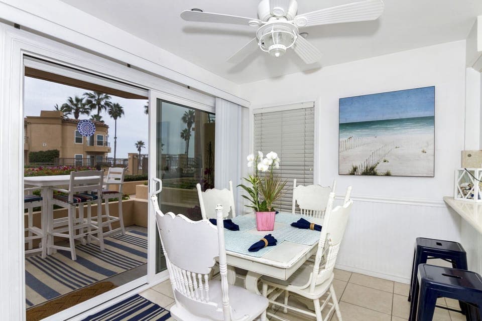 Dining room Ocean View