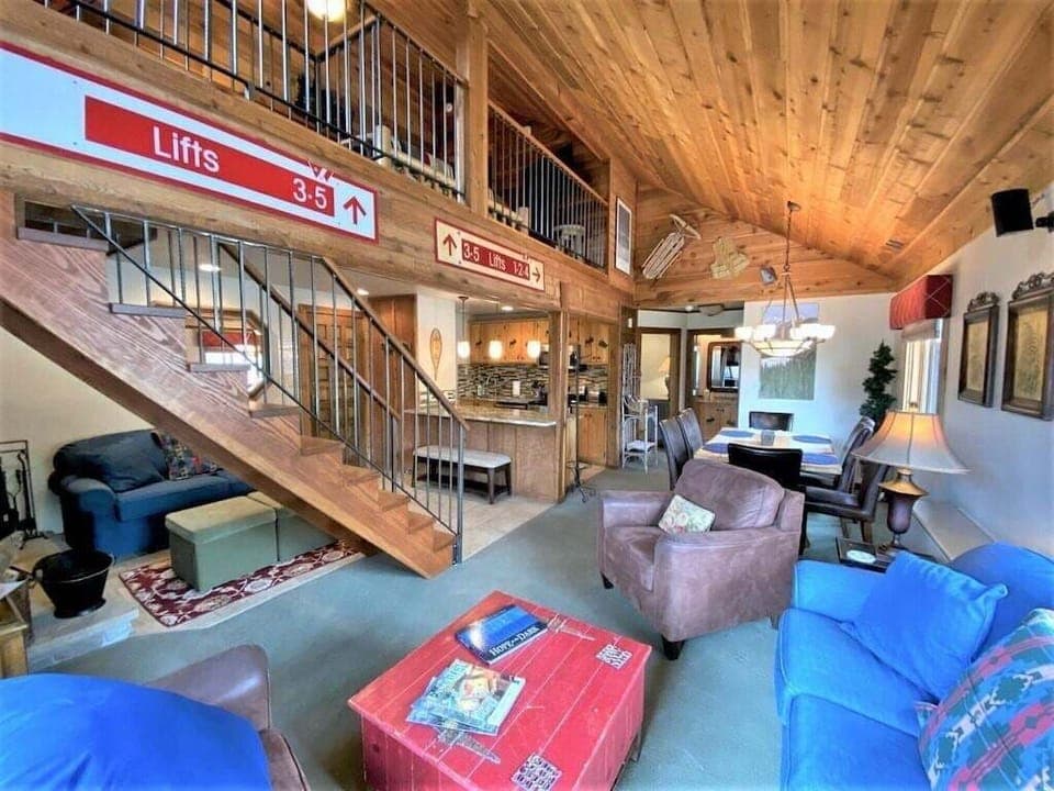 Living Room with Sofa Sleeper