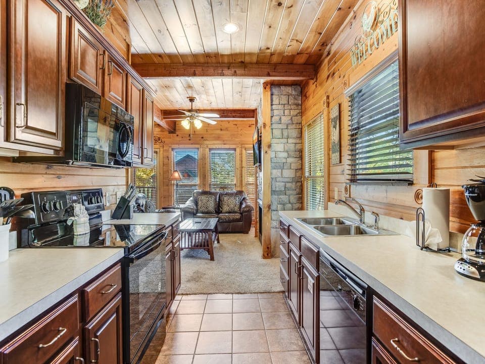 Fully Euipped Kitchen