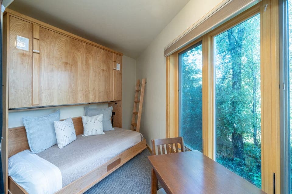 This Murphy style bunk bed in the 4th bedroom(100B) can be tucked away for extra space or the bottom bunk used as a sitting area.
