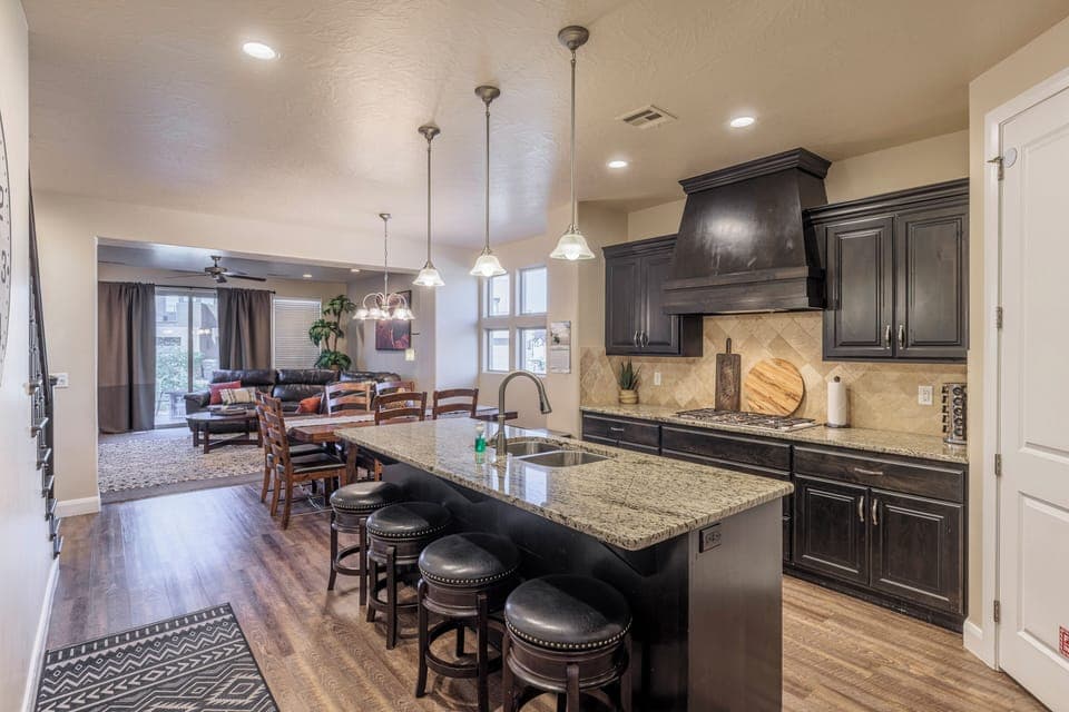 Kitchen - The Kitchen Island comfortably seats 4 adults and creates a great space for serving and preparing meals.