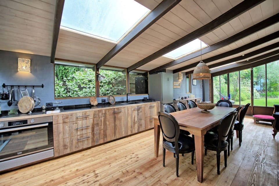 Dining Room, Kitchen