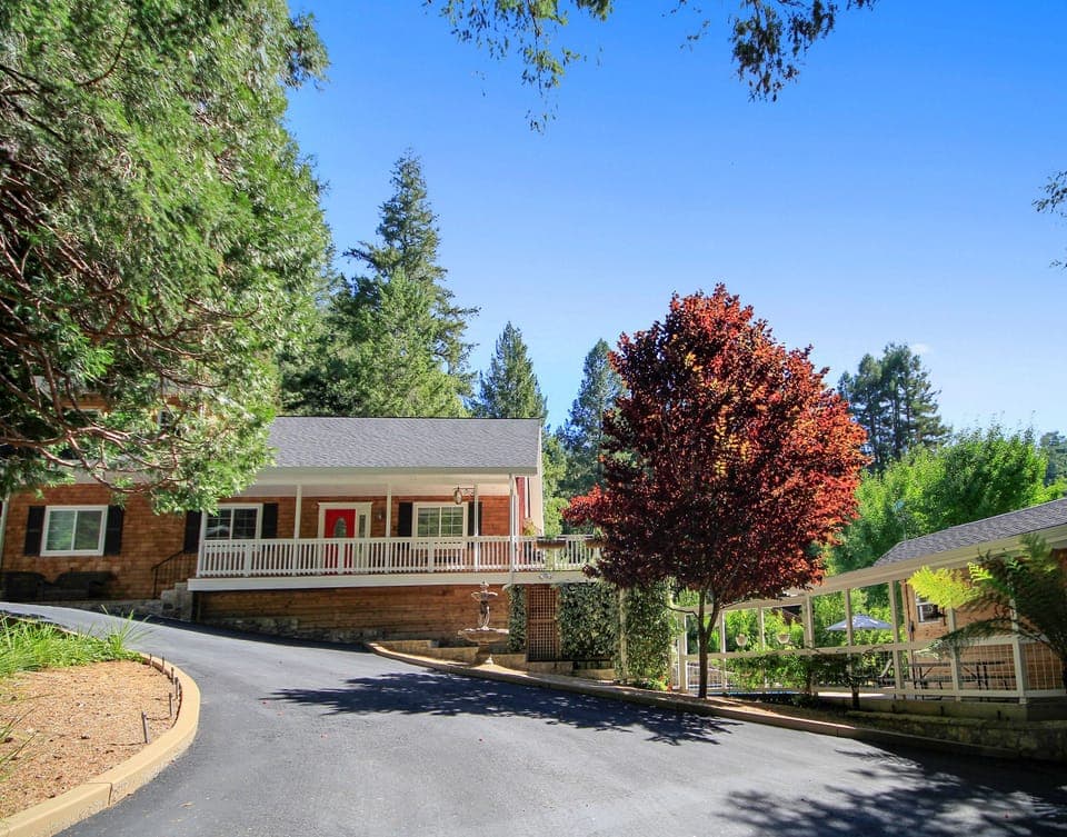 Your wine counrty escape awaits!