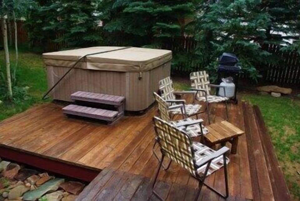 Hot Tub