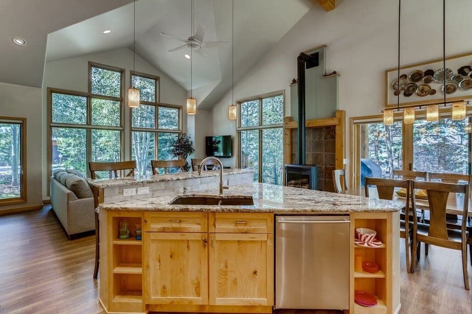 FC225 Kitchen