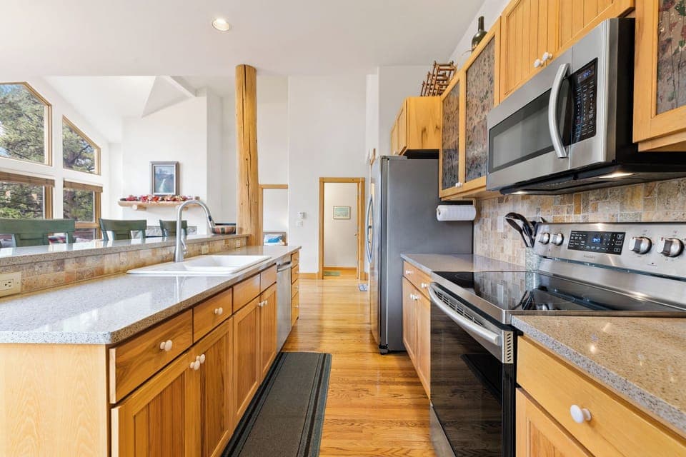 WD475A Kitchen