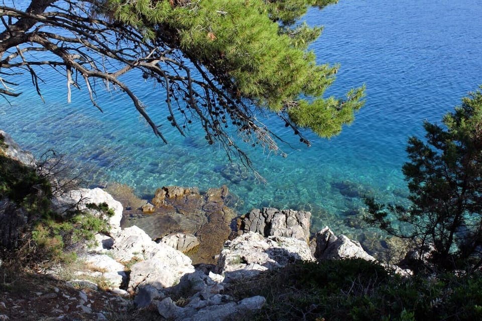 Nearby beaches