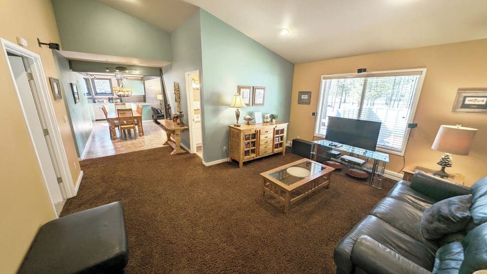 Trapper 11 - Family Room