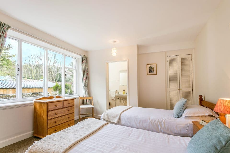 Twin bedroom (Z bed available)