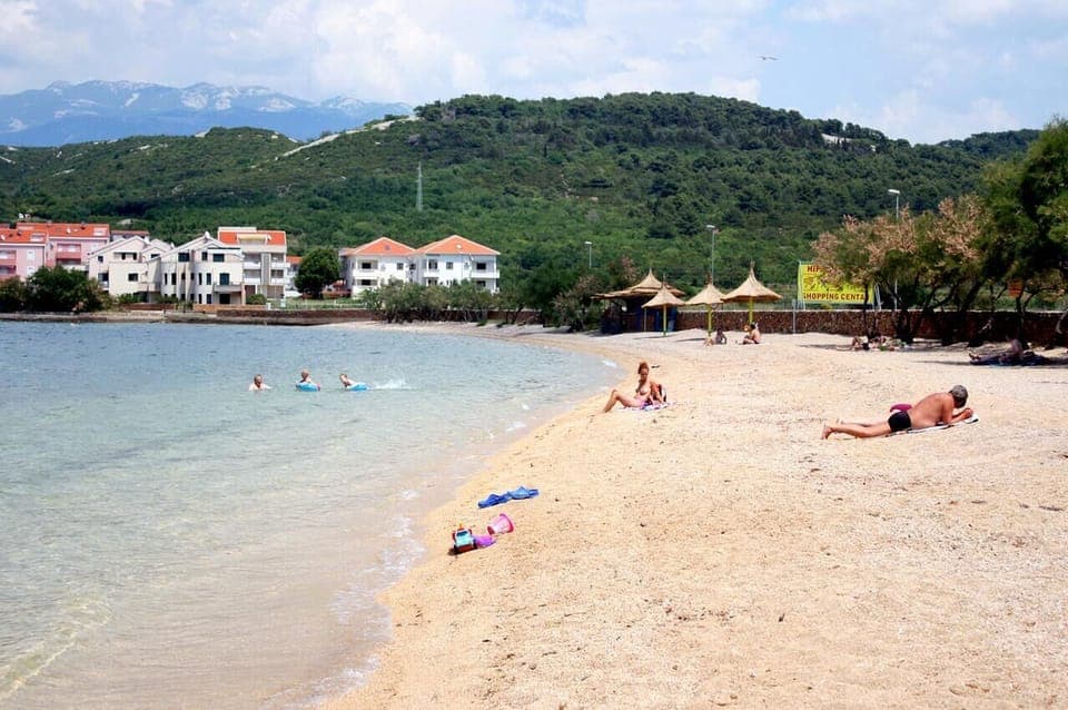 Nearby beaches