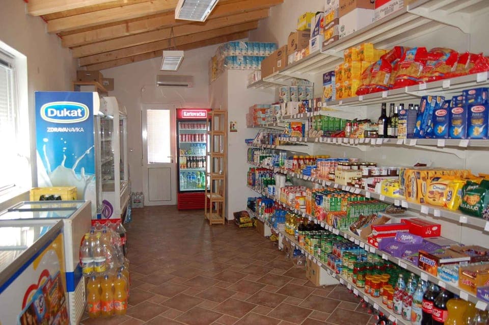 Gift shop