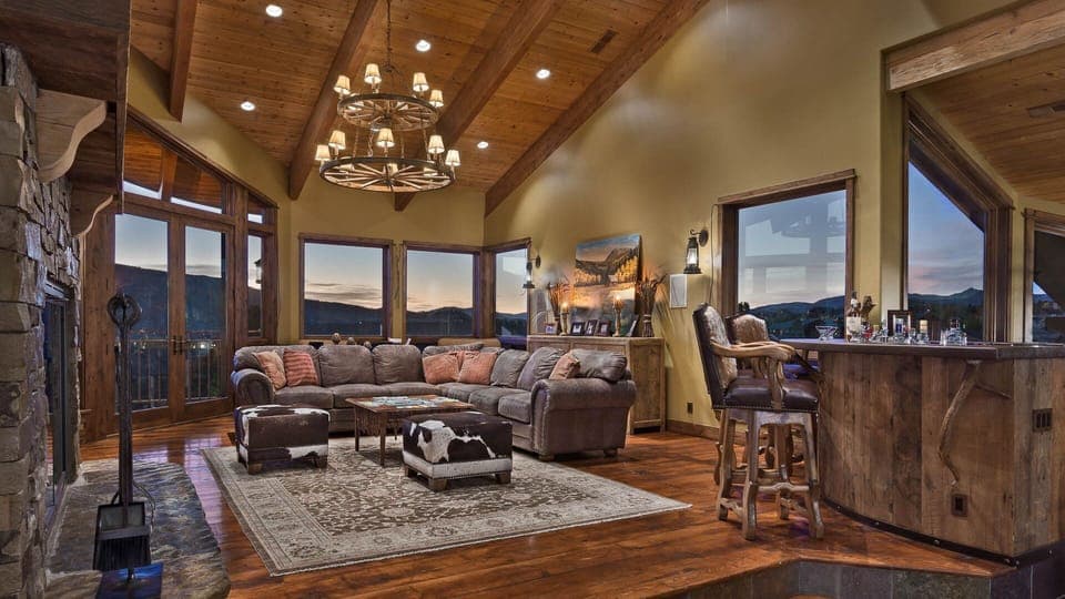 Spacious great room with views