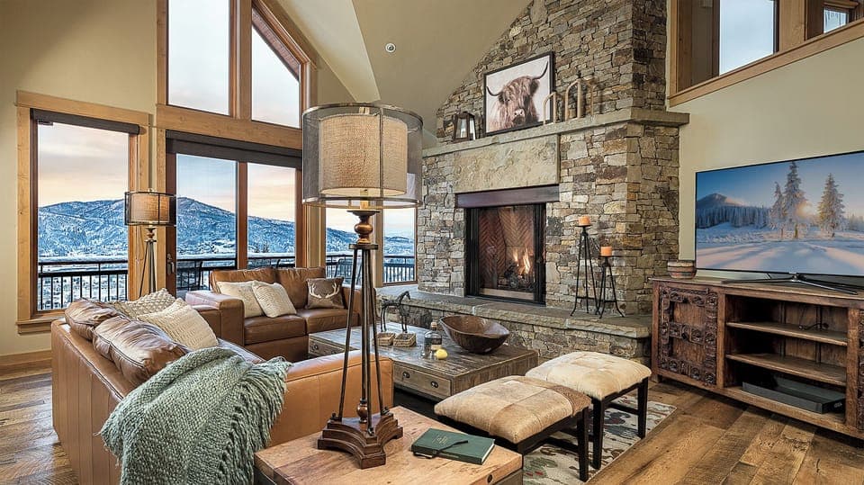 Great Room, Main Level, South