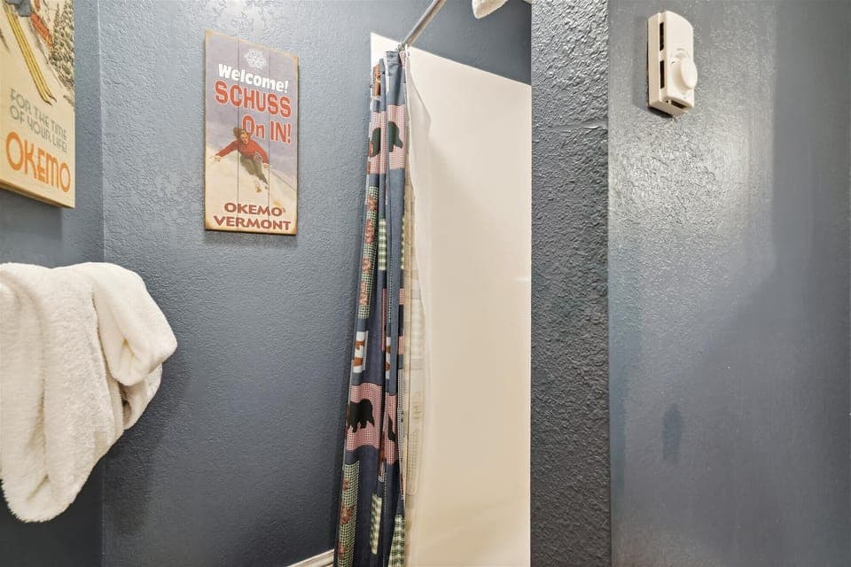 Bathroom - Double Eagle B12 - Breckenridge Vacation Rental