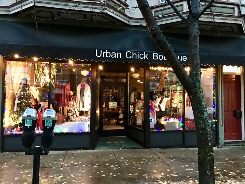 The front of Urban Chick Boutique and The Newport Inn