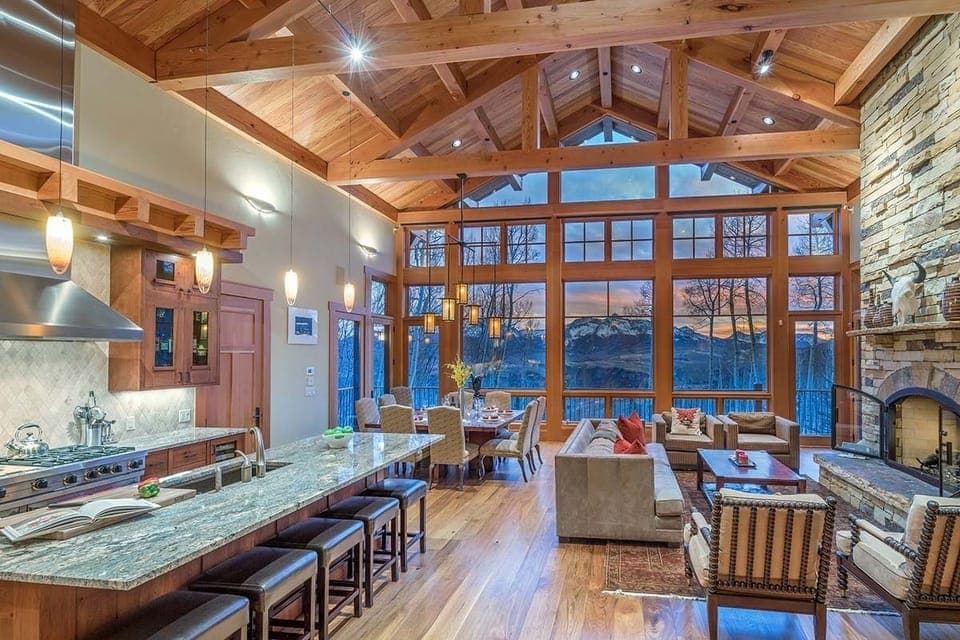 3-Telluride-Grand-Vista-Great-Room-View-LR.jpg