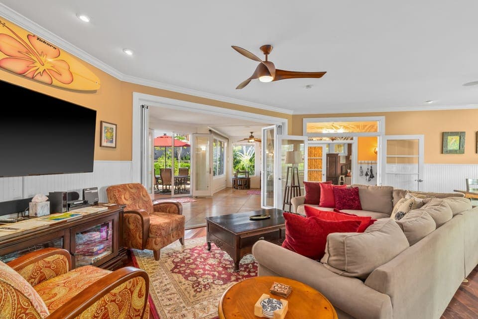 Cozy living room with enough seating for the whole family