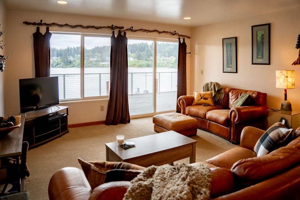 Large living room with slider to deck