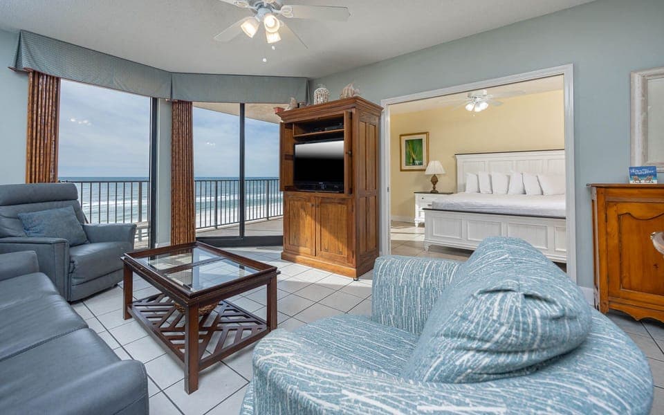 Phoenix X 515, Orange Beach, Alabama, beach front, 2 bedroom condominium on the 5th floor
