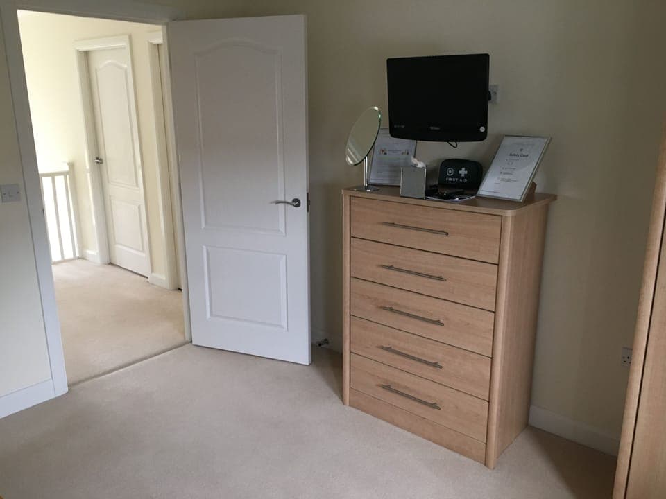 High quality bedroom storage and LCD TV/DVD player