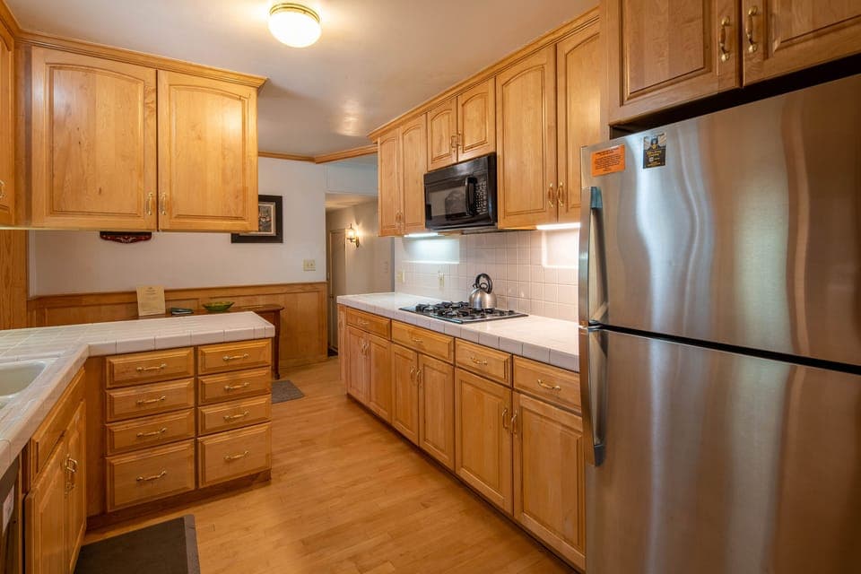 Dollar Point Lodge Kitchen - Dollar Point Lodge Kitchen