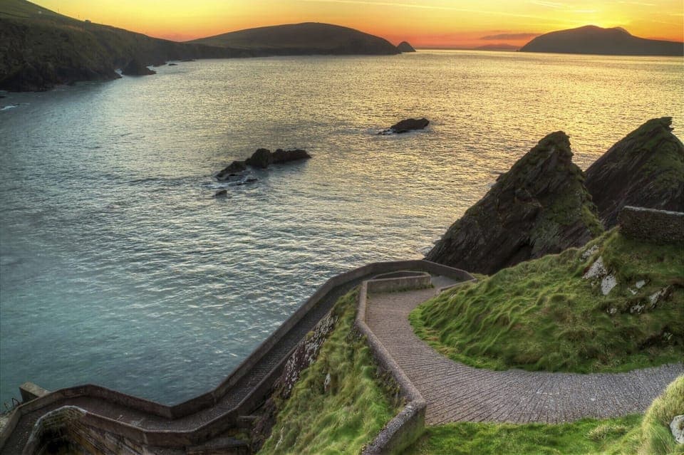 Fairfield Holiday Home, Dingle Co Kerry. Atlantic sea. Coastal walks.