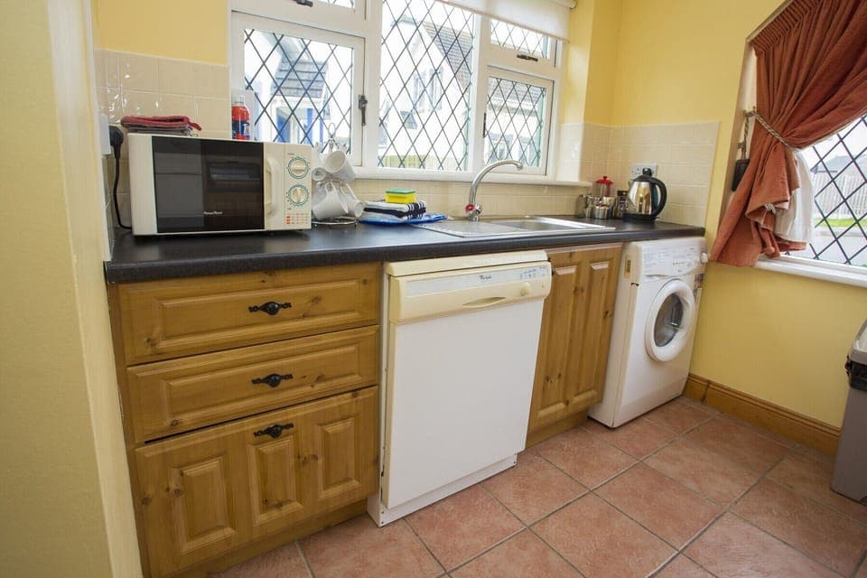 Willow Grove Holiday Cottage No. 4, Grangewood Holiday Homes, Rosslare Strand County Wexford