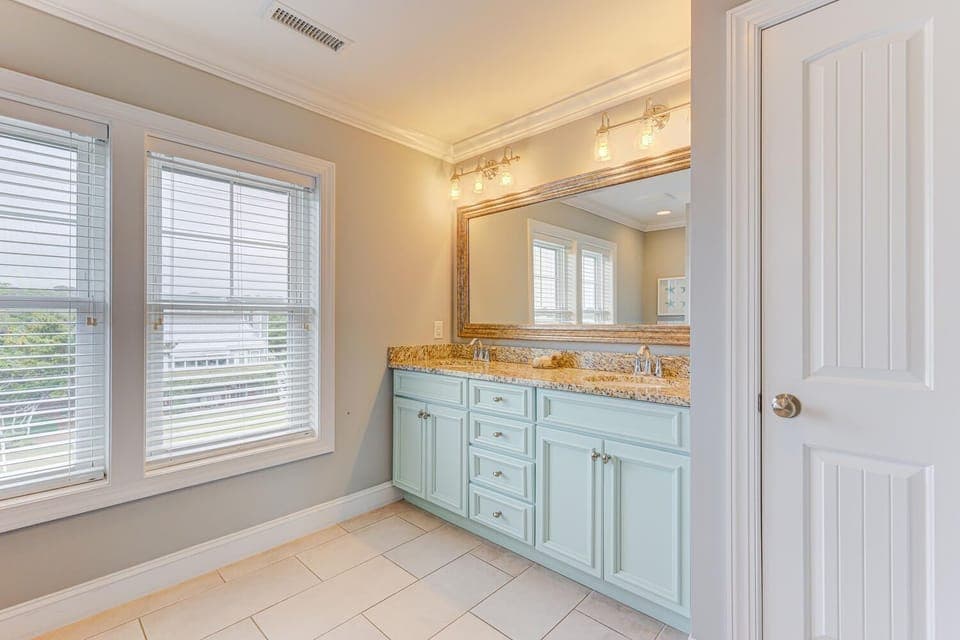 Guest bathroom