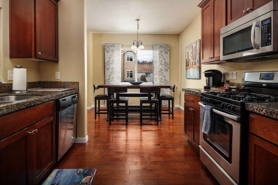 We took full advantage of preparing all our meals in the nicely equipped modern kitchen.  -David